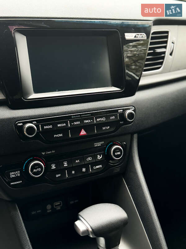 Позашляховик / Кросовер Kia Niro 2018 в Одесі