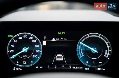 Позашляховик / Кросовер Kia Niro 2023 в 