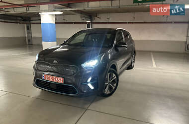 Позашляховик / Кросовер Kia Niro 2019 в Львові