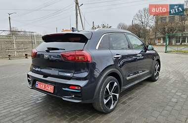 Внедорожник / Кроссовер Kia Niro 2020 в Радомышле