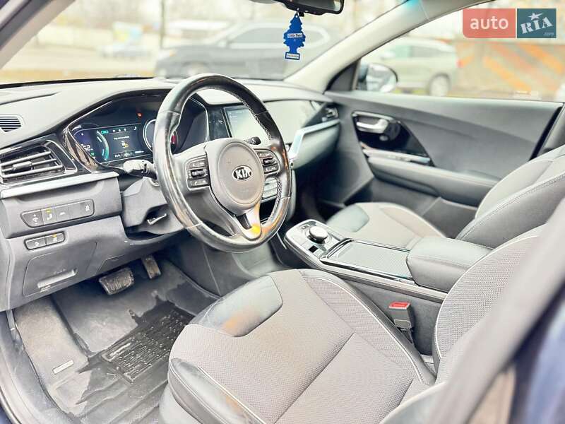 Внедорожник / Кроссовер Kia Niro 2020 в Львове