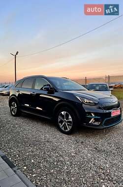 Позашляховик / Кросовер Kia Niro 2019 в Виноградові