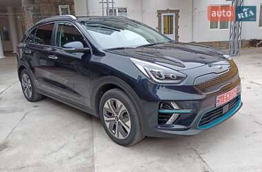 Позашляховик / Кросовер Kia Niro 2020 в Умані