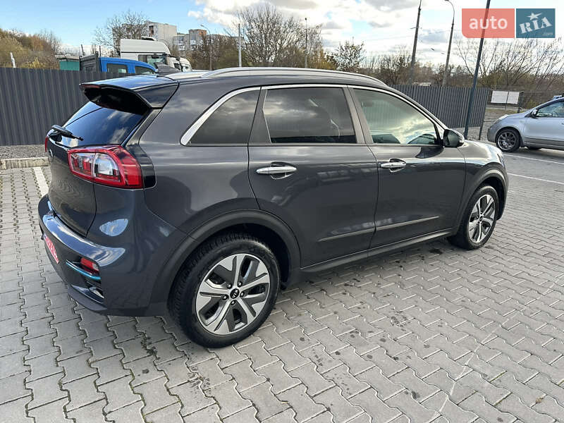 Позашляховик / Кросовер Kia Niro 2019 в Хмельницькому