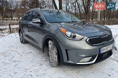 Позашляховик / Кросовер Kia Niro 2017 в Сумах