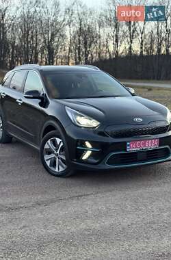 Позашляховик / Кросовер Kia Niro 2020 в Долині