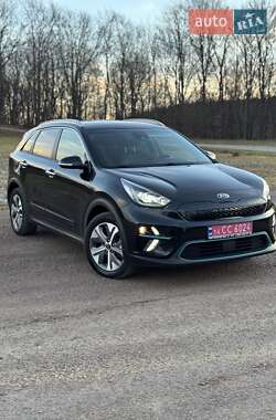 Внедорожник / Кроссовер Kia Niro 2020 в Долине