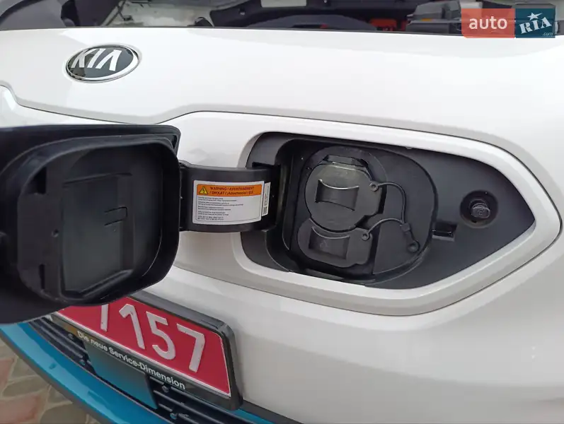 Внедорожник / Кроссовер Kia Niro 2021 в 