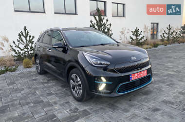 Позашляховик / Кросовер Kia Niro 2018 в Луцьку