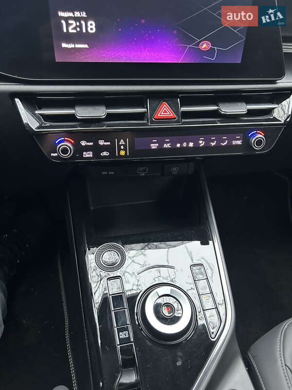 Внедорожник / Кроссовер Kia Niro 2023 в Звягеле