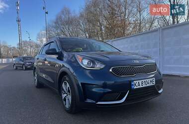 Позашляховик / Кросовер Kia Niro 2017 в Києві