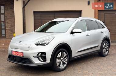 Позашляховик / Кросовер Kia Niro 2019 в Чернівцях