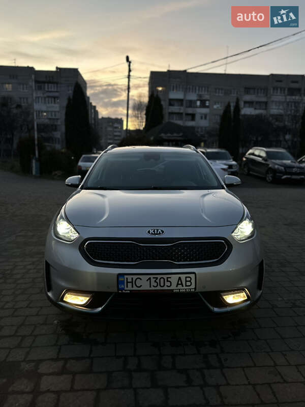 Позашляховик / Кросовер Kia Niro 2018 в Львові