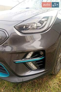 Внедорожник / Кроссовер Kia Niro 2019 в 