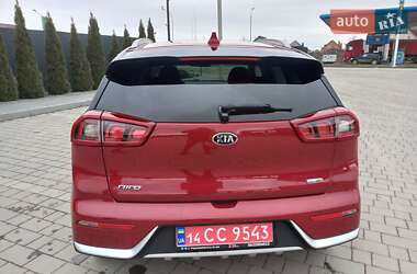 Позашляховик / Кросовер Kia Niro 2018 в Кам'янець-Подільському