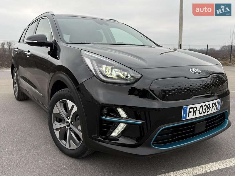 Внедорожник / Кроссовер Kia Niro 2020 в Казатине