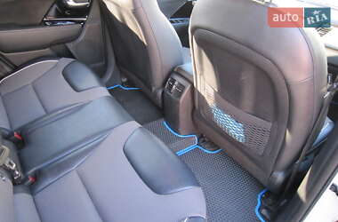 Внедорожник / Кроссовер Kia Niro 2019 в 