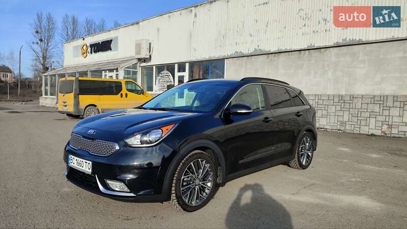 Внедорожник / Кроссовер Kia Niro 2017 в Львове