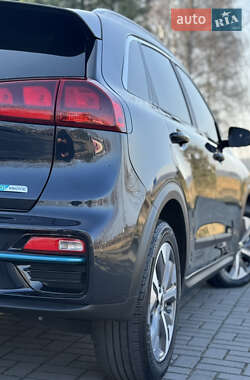 Внедорожник / Кроссовер Kia Niro 2022 в 