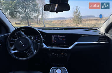 Внедорожник / Кроссовер Kia Niro 2022 в 