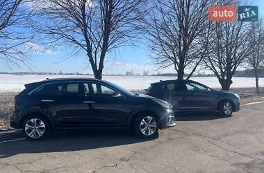 Позашляховик / Кросовер Kia Niro 2019 в 