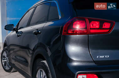 Позашляховик / Кросовер Kia Niro 2022 в 