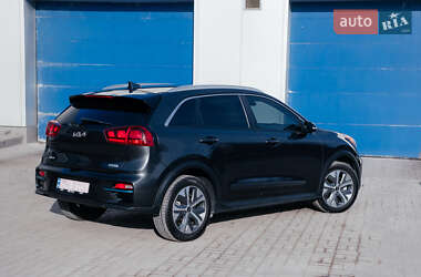 Позашляховик / Кросовер Kia Niro 2022 в 