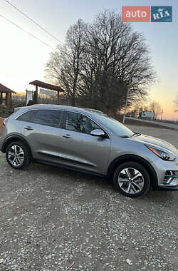Внедорожник / Кроссовер Kia Niro 2022 в 