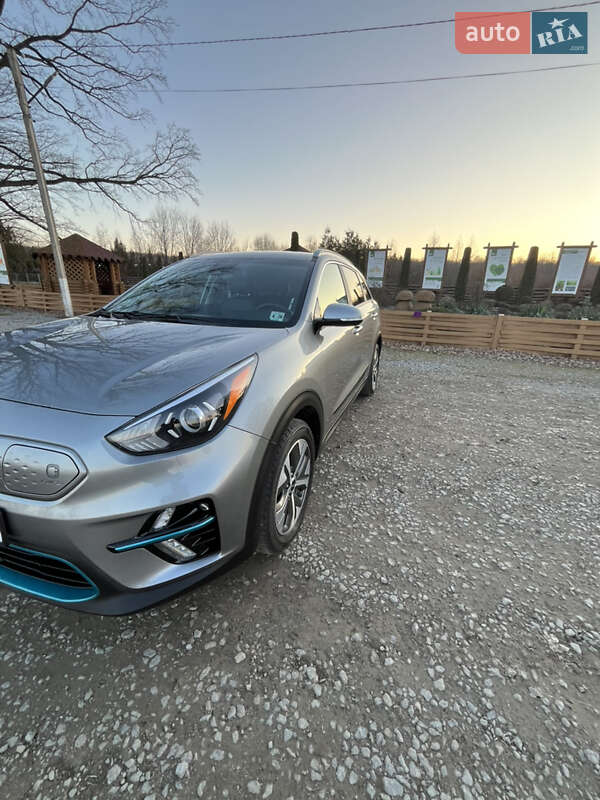 Внедорожник / Кроссовер Kia Niro 2022 в Кельменцах фото 27 Внедорожник / Кроссовер Kia Niro 2022 в Кельменцах