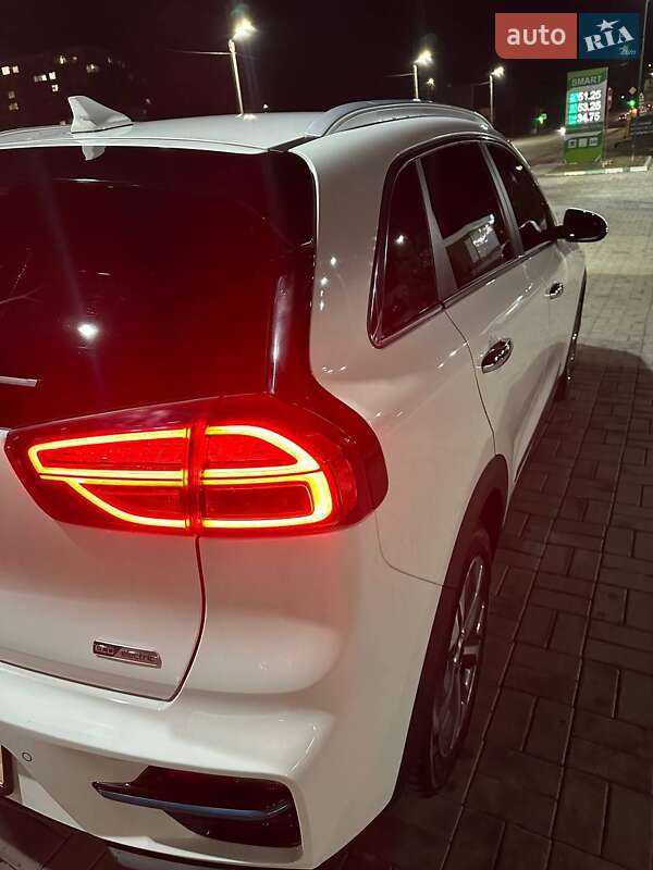 Позашляховик / Кросовер Kia Niro 2020 в Хмельницькому