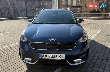 Позашляховик / Кросовер Kia Niro 2017 в Києві