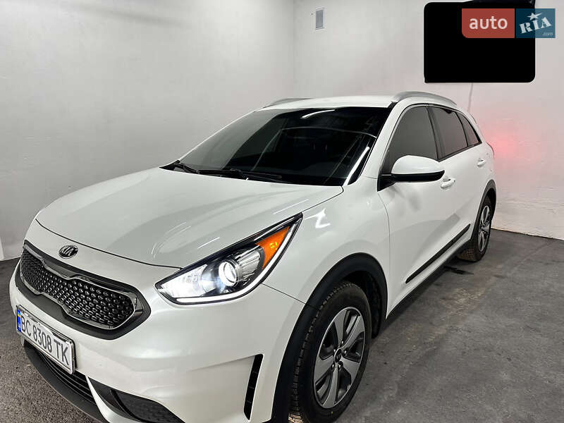 Внедорожник / Кроссовер Kia Niro 2019 в Львове