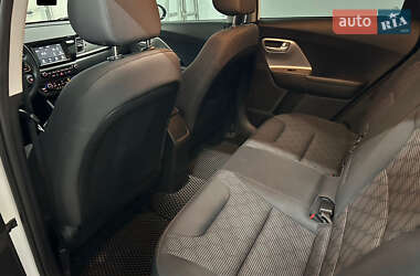 Внедорожник / Кроссовер Kia Niro 2019 в 