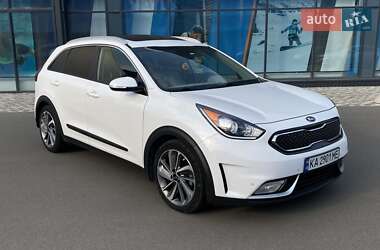 Позашляховик / Кросовер Kia Niro 2017 в Києві