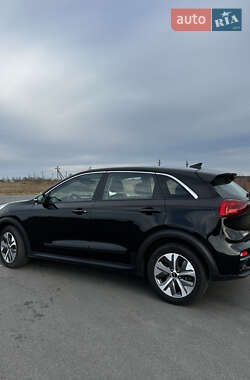 Внедорожник / Кроссовер Kia Niro 2021 в 