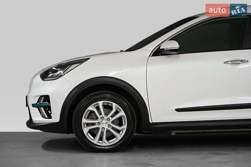 Позашляховик / Кросовер Kia Niro 2021 в Києві фото 5 Позашляховик / Кросовер Kia Niro 2021 в Києві