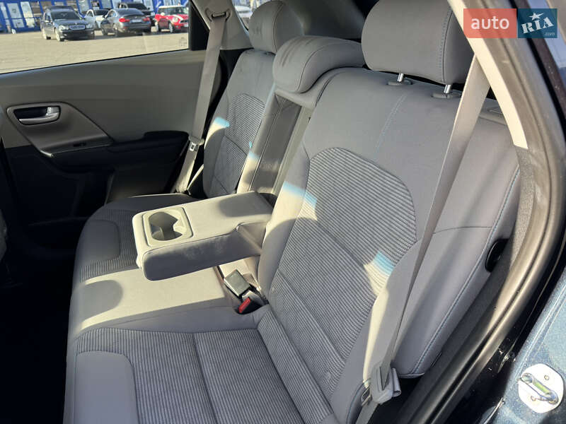 Внедорожник / Кроссовер Kia Niro 2018 в Киеве