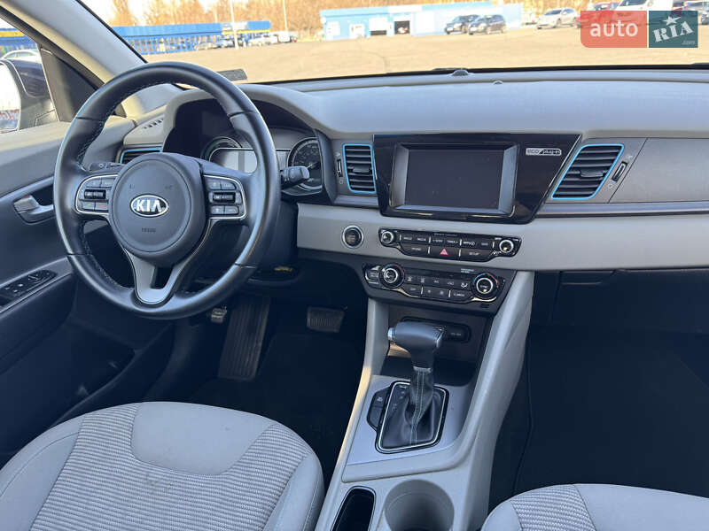 Внедорожник / Кроссовер Kia Niro 2018 в Киеве