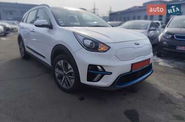 Внедорожник / Кроссовер Kia Niro 2019 в 