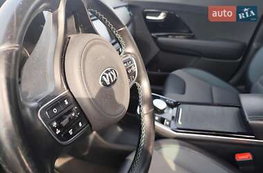 Внедорожник / Кроссовер Kia Niro 2019 в 