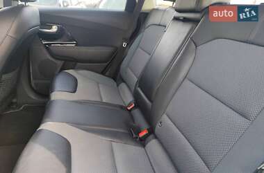 Внедорожник / Кроссовер Kia Niro 2019 в 