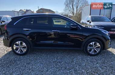 Внедорожник / Кроссовер Kia Niro 2021 в 