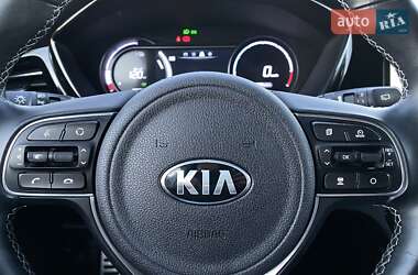 Внедорожник / Кроссовер Kia Niro 2021 в 