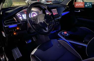 Внедорожник / Кроссовер Kia Niro 2021 в 