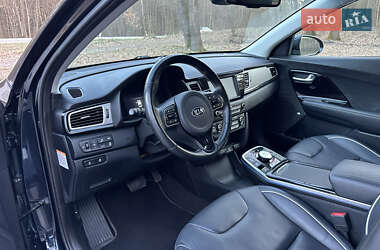 Внедорожник / Кроссовер Kia Niro 2019 в 