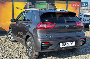 Внедорожник / Кроссовер Kia Niro 2019 в 