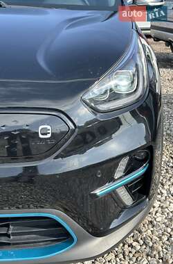 Внедорожник / Кроссовер Kia Niro 2019 в 
