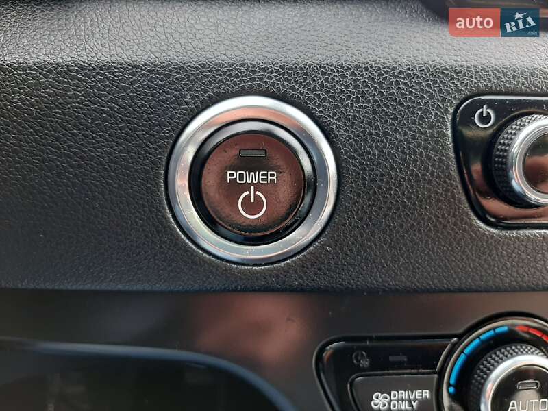 Внедорожник / Кроссовер Kia Niro 2019 в Львове