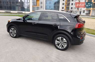 Внедорожник / Кроссовер Kia Niro 2022 в 