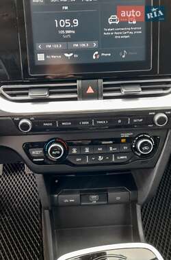 Внедорожник / Кроссовер Kia Niro 2022 в 